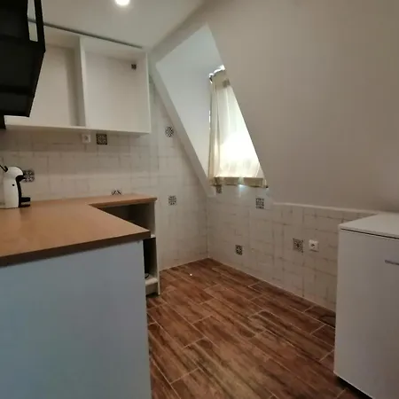 Aristokrat Ξενοδοχείο 3*