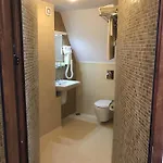 Отель Aristokrat